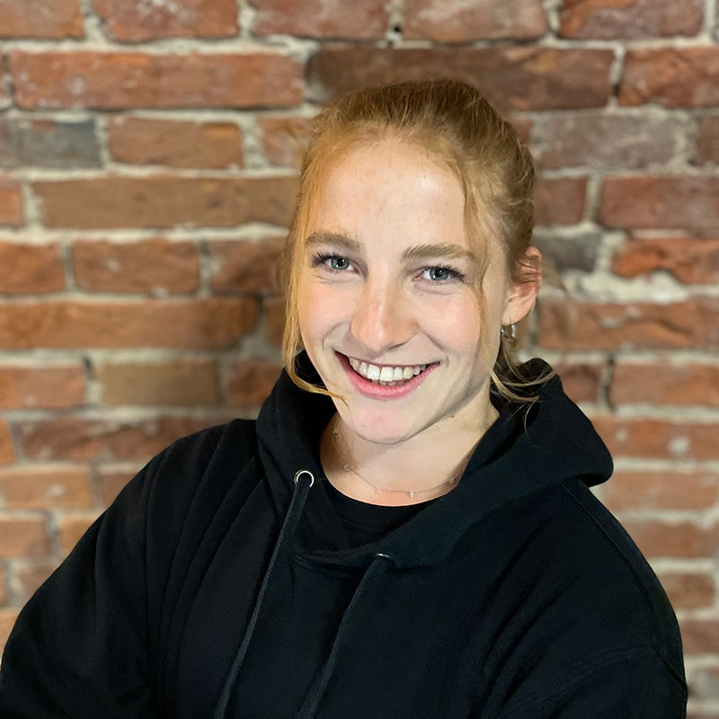 Fitnesslounge Erlangen: Mitarbeiter Isi